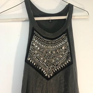 Perfect for festival season! - Gray w/ bead tank